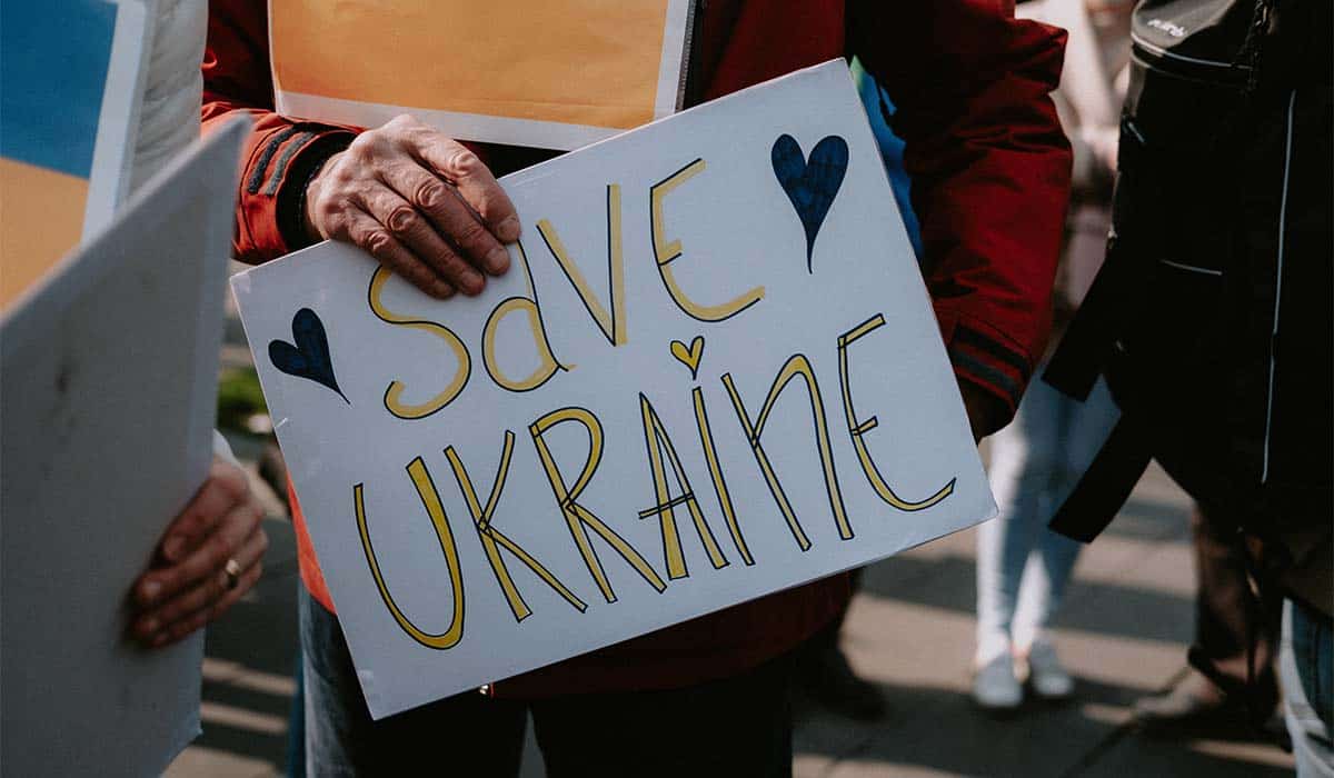 Save Ukraine